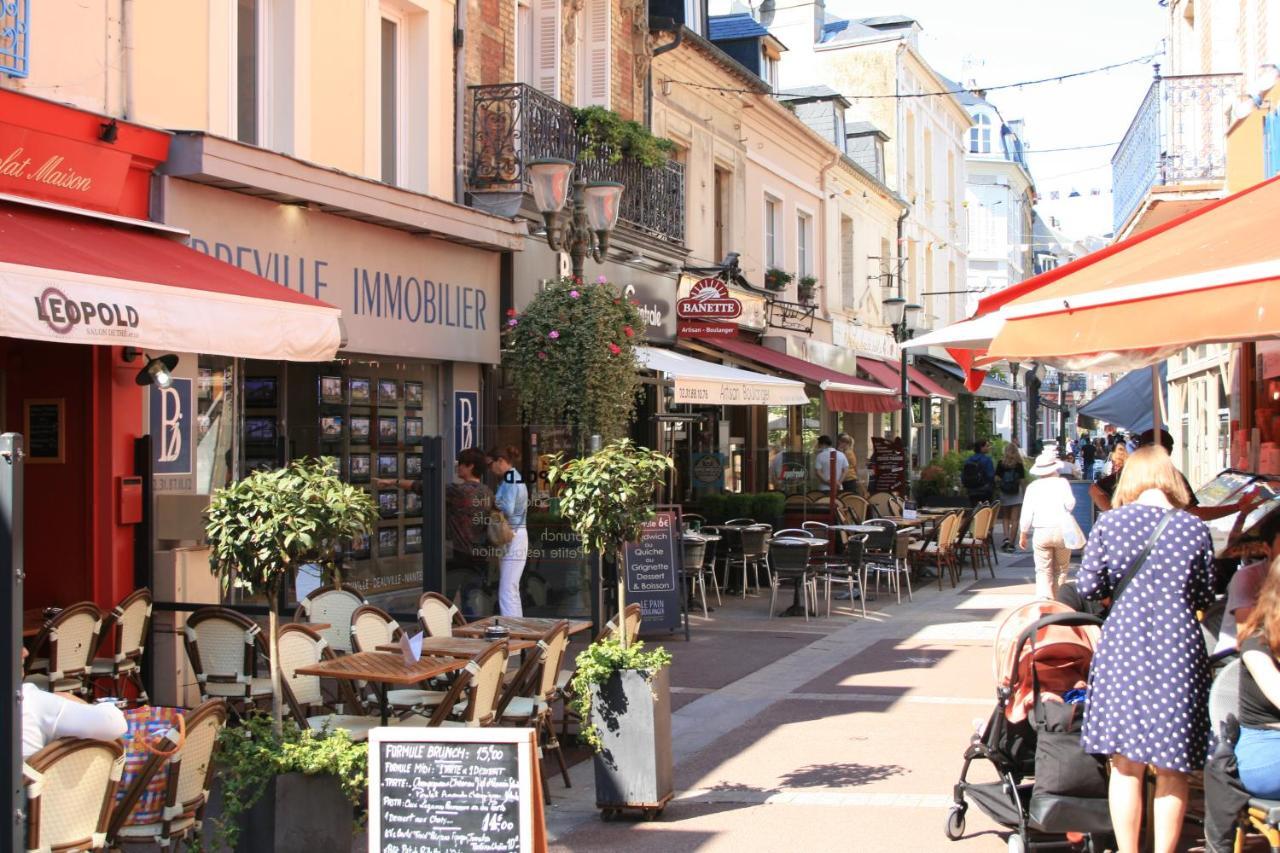 Studio En Plein Coeur De Trouville Trouville-sur-Mer Exterior foto