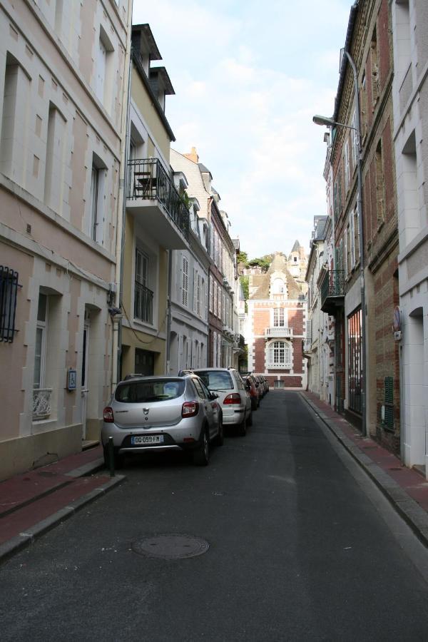 Studio En Plein Coeur De Trouville Trouville-sur-Mer Exterior foto