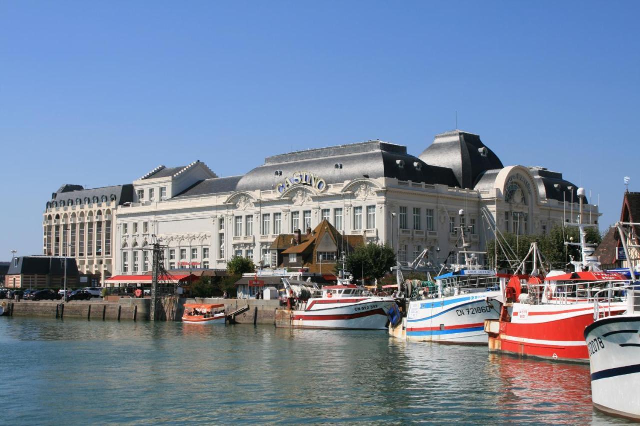 Studio En Plein Coeur De Trouville Trouville-sur-Mer Exterior foto